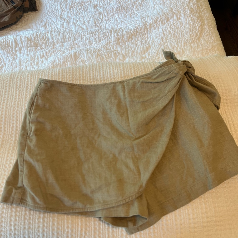 BRAND NEW Anthropologie Shorts